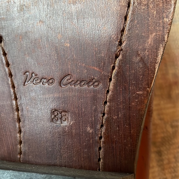 Golden Goose booties size 38 fits 8.5 - Picture 9 of 11